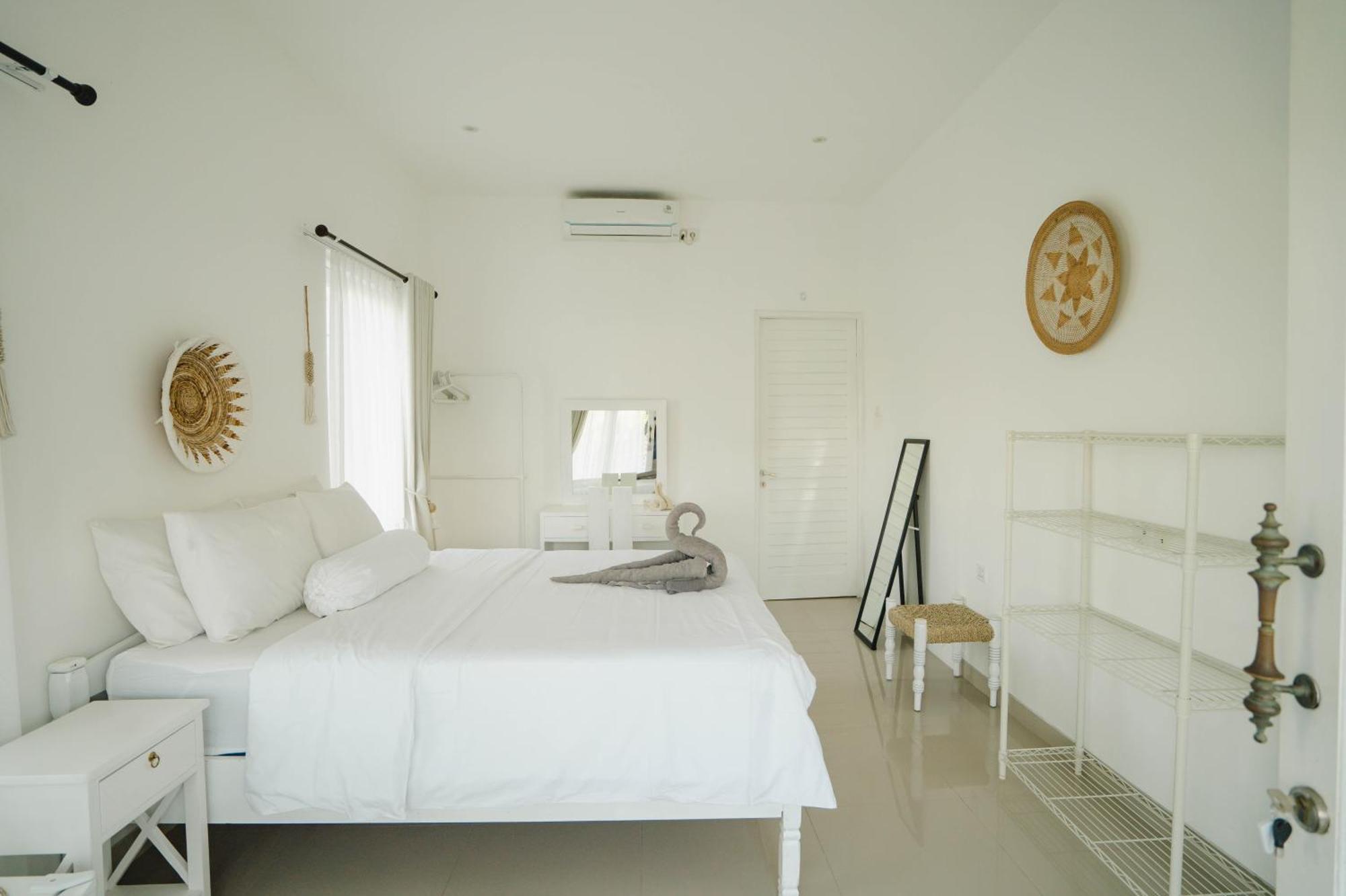 Isaiya Boutique Hotel Canggu Esterno foto
