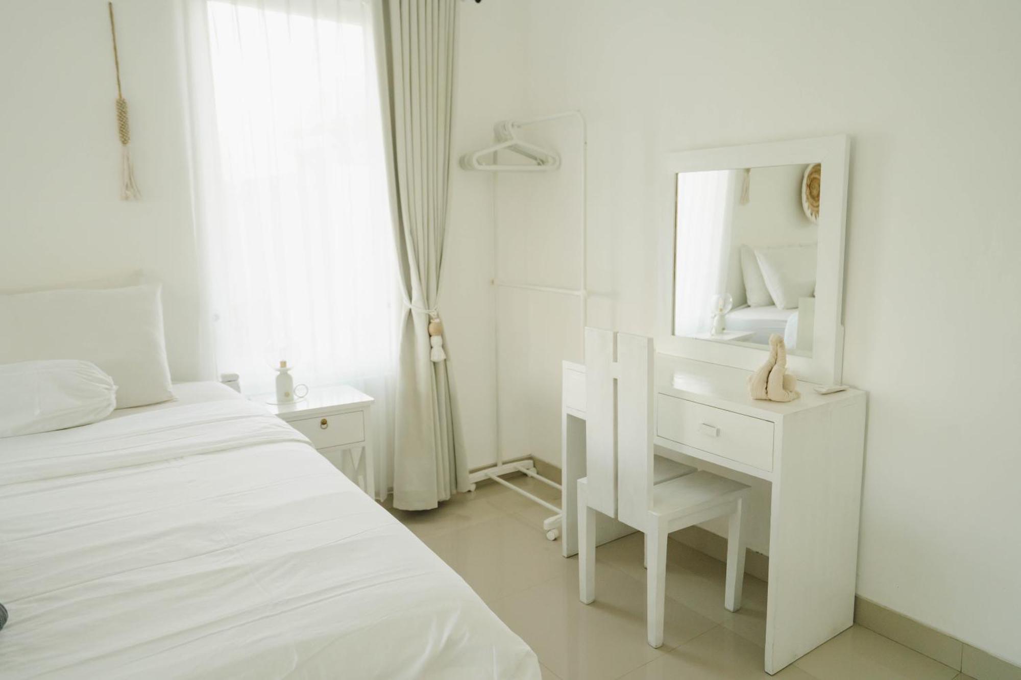 Isaiya Boutique Hotel Canggu Esterno foto